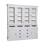 Country stílusú nagyméretű, kétosztatú fenyőfa tálalószekrény. Színe: fehér.