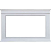 Nagyméretű, fehér színű, festett fenyőfa-keretes tükör.