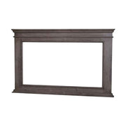 Nagyméretű, csiszolt felületű szürke színű fenyőfa-keretes tükör.