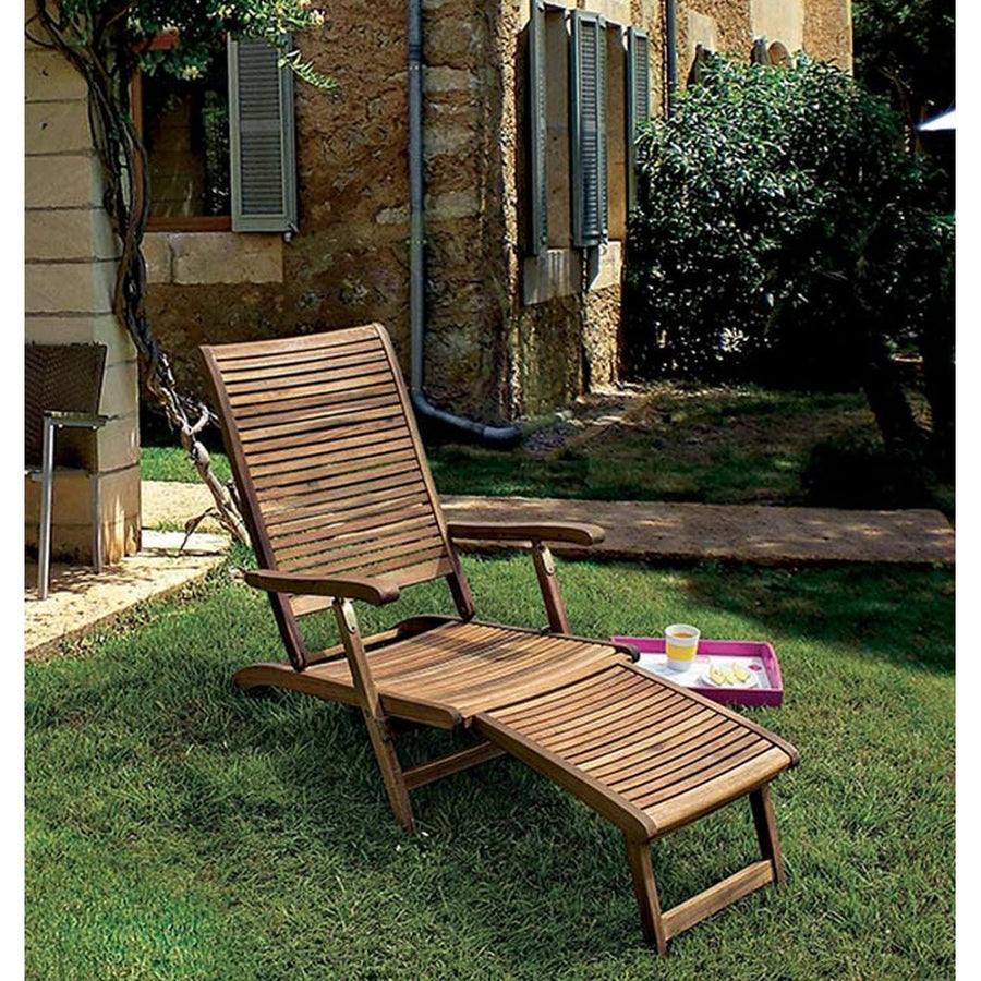 Akácfából készült, 163 cm hosszú, karfás kialakítású, kerti pihenőszék.