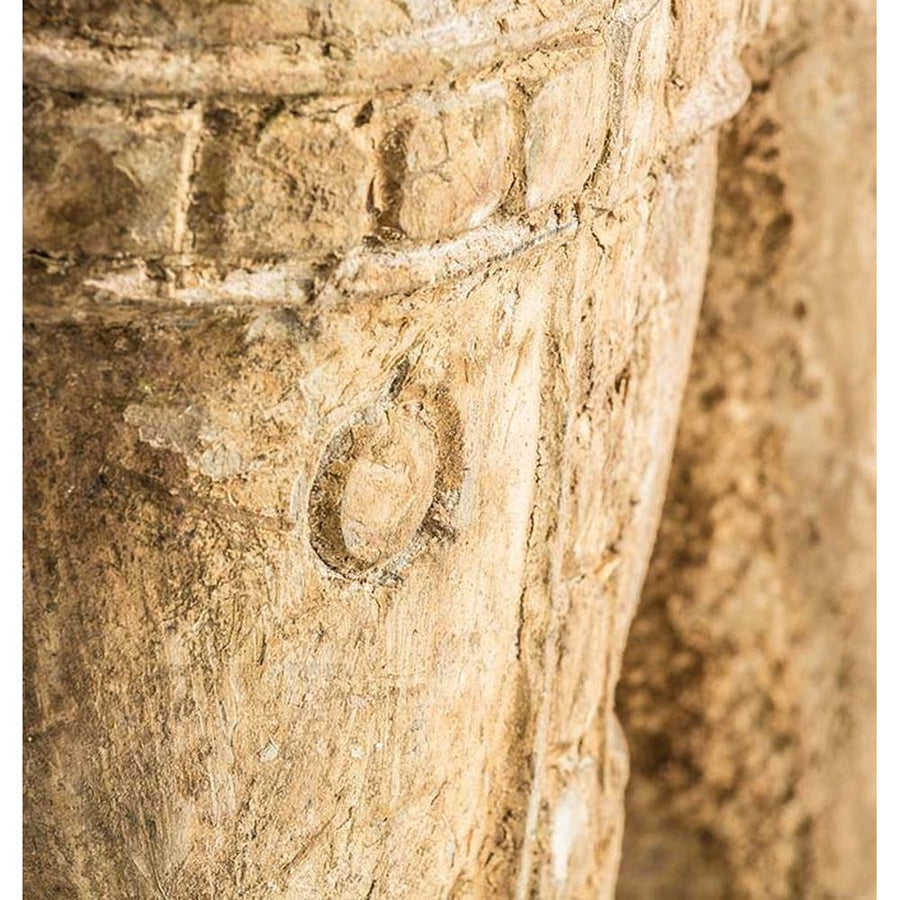 Prémium kategóriás, újrahasznosított akácfából faragott ethnic stílusú lófej szobor talapzaton