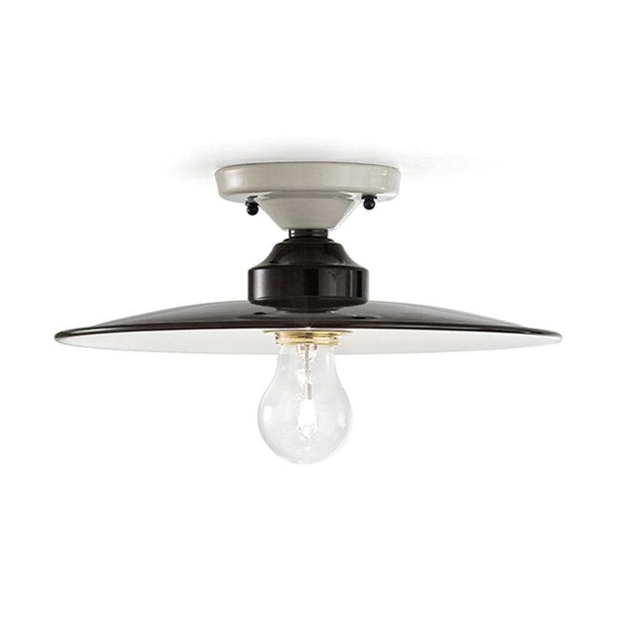 Vidéki stílusú, fekete színű mázas fémből és fehér színű mázas kerámiából készült, kézműves mennyezeti lámpa.