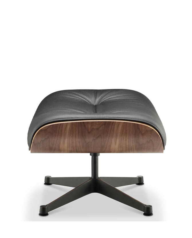 Eames Lounge Chair inspirálta pihenő fotel dió furnér fafelülettel, bőr kárpittal.