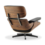Eames Lounge Chair inspirálta pihenő fotel és ottomán rózsafa furnér fafelülettel, fekete bőr kárpittal.