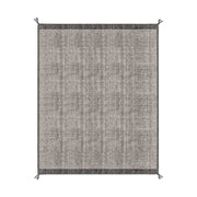 Szürke gyapjú szőnyeg.