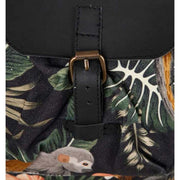 100 % pamutból készült, 47 cm hosszú, egyedi dizájnú, egzotikus stílusú, női edző-sporttáska