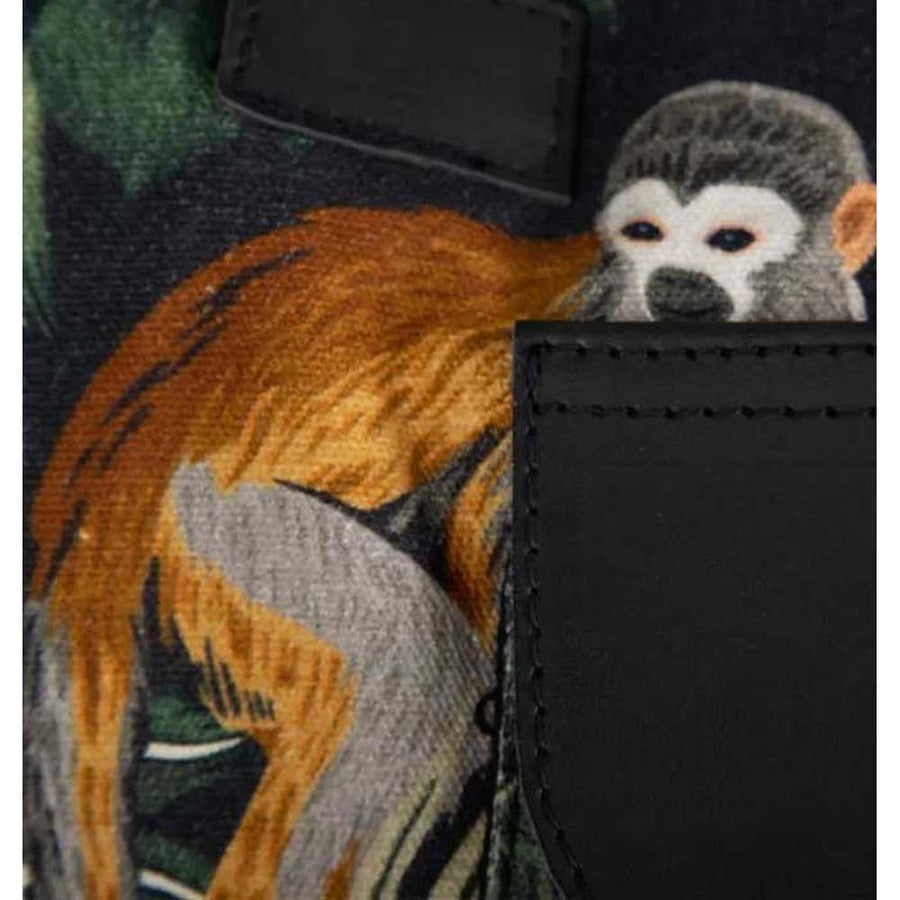 100 % pamutból készült, 47 cm hosszú, egyedi dizájnú, egzotikus stílusú, női edző-sporttáska