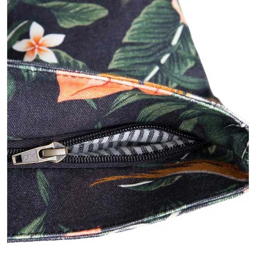 100 % pamutból készült, 66 cm hosszú, egyedi dizájnú, a jelenleg nagyon divatos egzotikus stílusú női válltáska