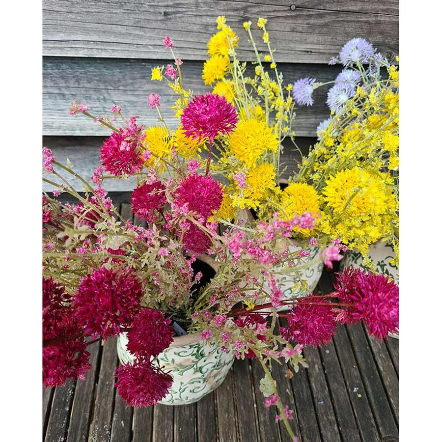 Bokrosan ágas szárú, bordó színű dekorációs díszhagyma művirág