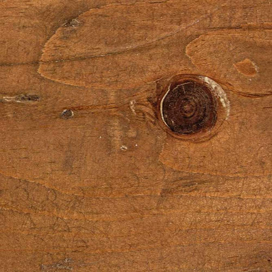 Kortárs stílusú, félgömb alakú, újrahasznosított fémből és fából készült dohányzóasztal asztallapja.