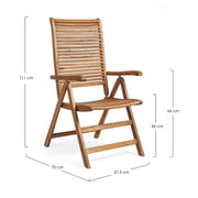 Akácfából készült, dönthető háttámlájú kerti karosszék.