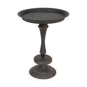 Antikolt felületű, fémből készült, fekete színű lerakó kisasztal.