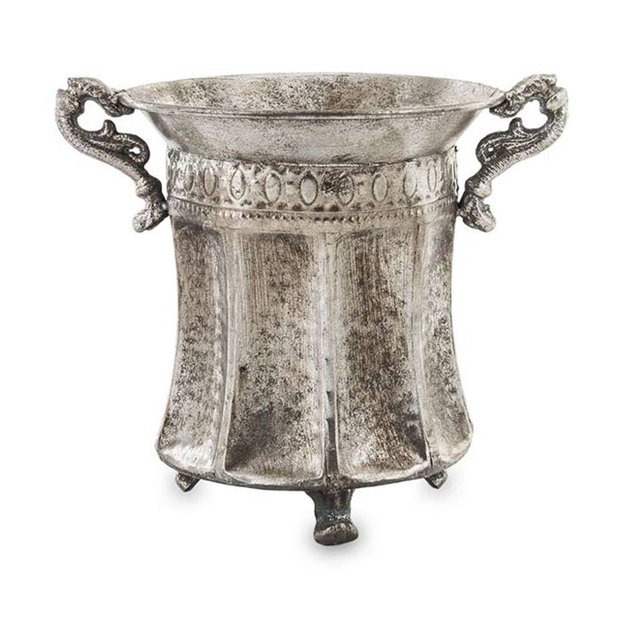 Patinás, antik ezüst színű, 27 cm magas, dombormintával díszített, lábakon álló fémkaspó