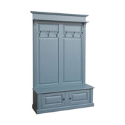 Fenyőfából készült előszobafal