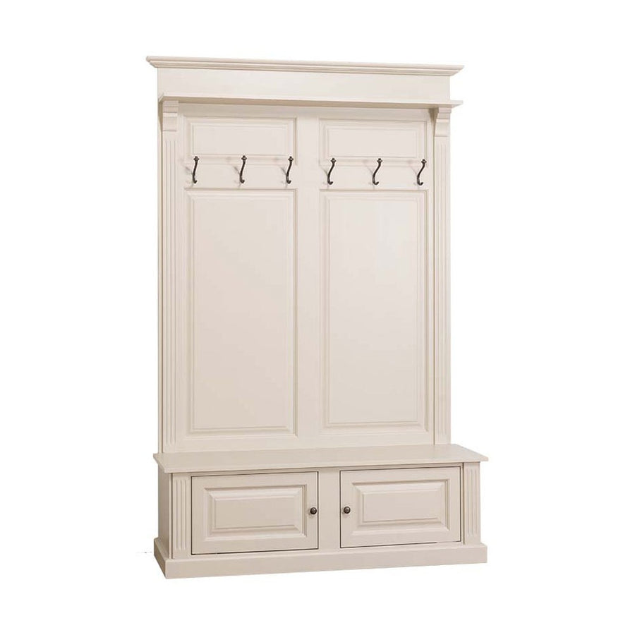 Fenyőfából készült előszobafal