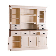 Tömör fenyőfából készült, 179 cm hosszú és 197 cm magas tálalószekrény