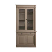 Tömör fenyőfából készült, 120 cm hosszú és 240 cm magas tálalószekrény