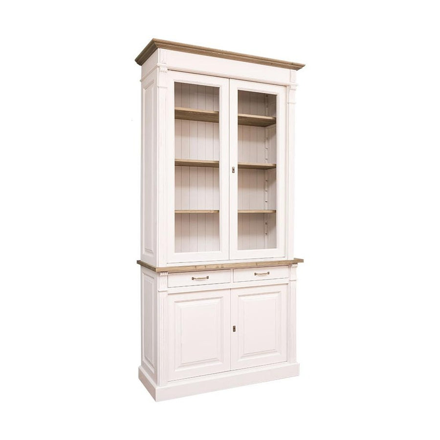 Tömör fenyőfából készült, 120 cm hosszú és 240 cm magas tálalószekrény