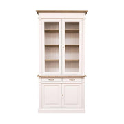 Tömör fenyőfából készült, 120 cm hosszú és 240 cm magas tálalószekrény