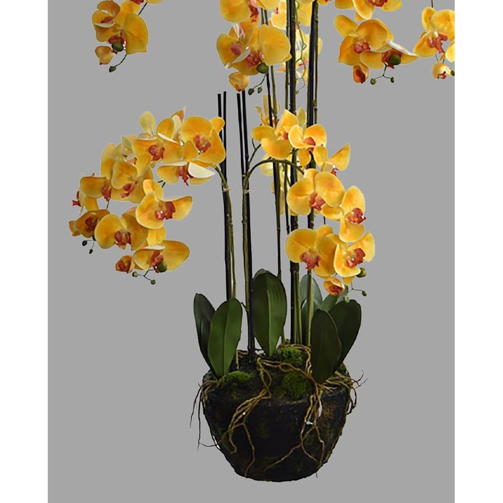 Sárga színű mű orchidea, mesterséges földlabdában.