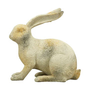 Rusztikus vidéki stílusú, 23 cm hosszú és 24 cm magas, antikolt felületű, krém színű húsvéti nyuszi figura.