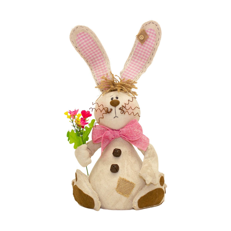 Vidéki, farmhouse stílusú, rusztikus fém csengőkkel díszített, kézzel varrott nyuszi figura.