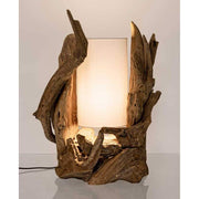 Kortárs stílusú, újrahasznosított, göcsörtös mangófából készült asztali lámpa.