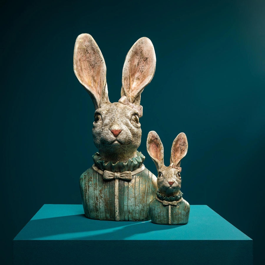 Nagyméretű 50 cm magas, Fub Funky stílusú, galléros masnis nyuszi lány mellszobor .