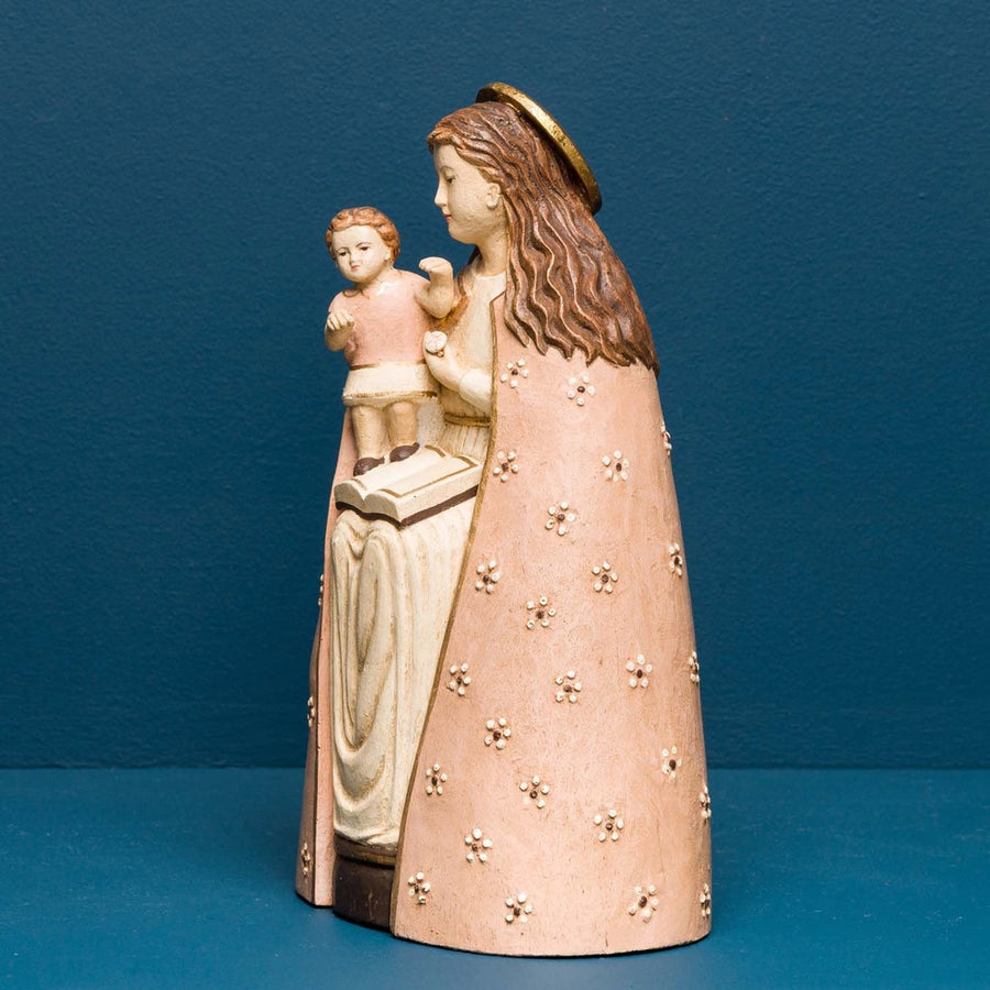 Az úgynevezett Hummel Madonnák egyik legnépszerűbb alakját, a Virágos Madonnát ábrázoló műgyanta figura