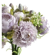 Élethű megjelenésű, mesterséges lila színű dáliából és pünkösdirózsából készült művirág csokor