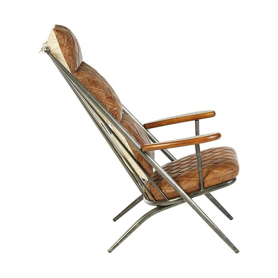 Vasból készült, vintage barna színű marhabőrrel kárpitozott, kortárs-loft stílusú, formatervezett prémium pihenő karosszék.