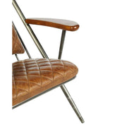 Vasból készült, vintage barna színű marhabőrrel kárpitozott, kortárs-loft stílusú, formatervezett prémium pihenő karosszék.