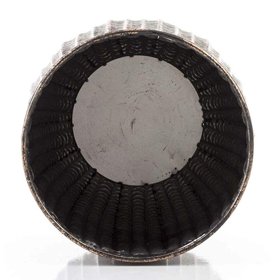 Kortárs, modern stílusú, dombormintás felületű, réz színű, nagyméretű fém kaspó