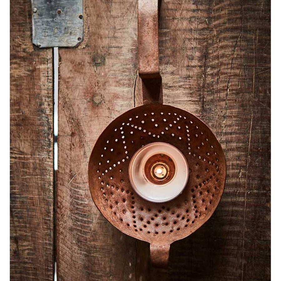 Oriental stílusú, hordozható gyertyatartó