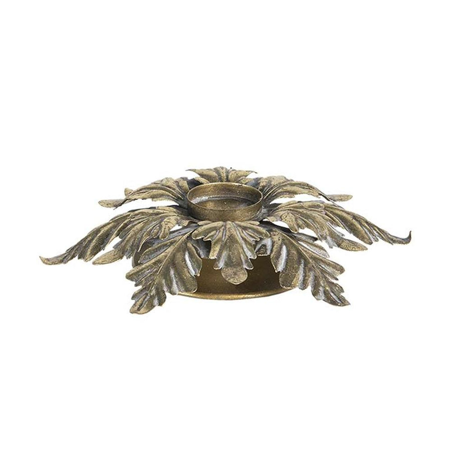 Barokkos megjelenésű, antikolt felületű, óarany színű, fém akantuszlevelekből készült kézműves gyertyatartó