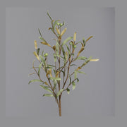 Olajbogyókkal díszített polifoam olíva ág műnövény.