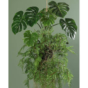 Exkluzív megjelenésű, prémium minőségű, élethű "Real Touch" hatású, függeszthető, 60 cm magas mesterséges mű páfránygolyó filodendronnal mohás földlabdában