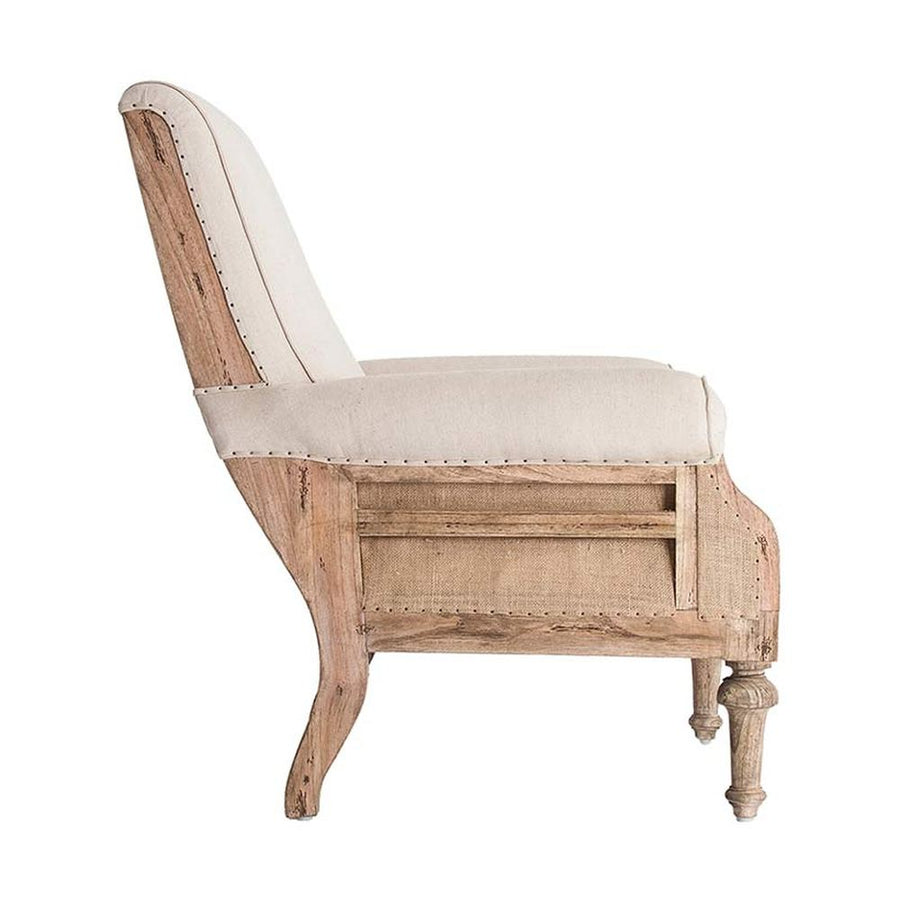 Prémium kategóriás, gyarmati stílusú, újrahasznosított trópusi fából készült, ekrü színű szövettel kárpitozott fotel oldalnézeti képe