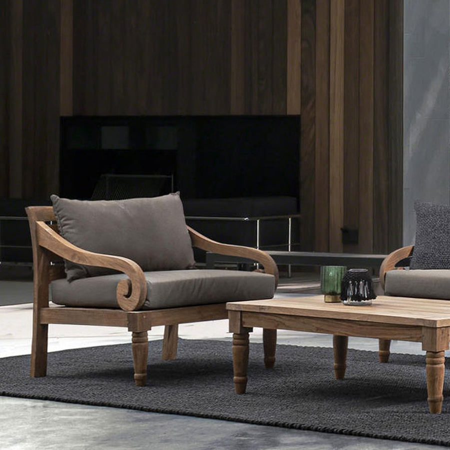 Prémium kategóriás, orientál stílusú teakfa fotel szürke párnákkal.