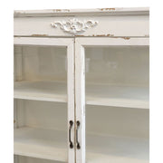 Antikolt patinás felületű, 2 ajtós krém színű vitrines tárolószekrény.