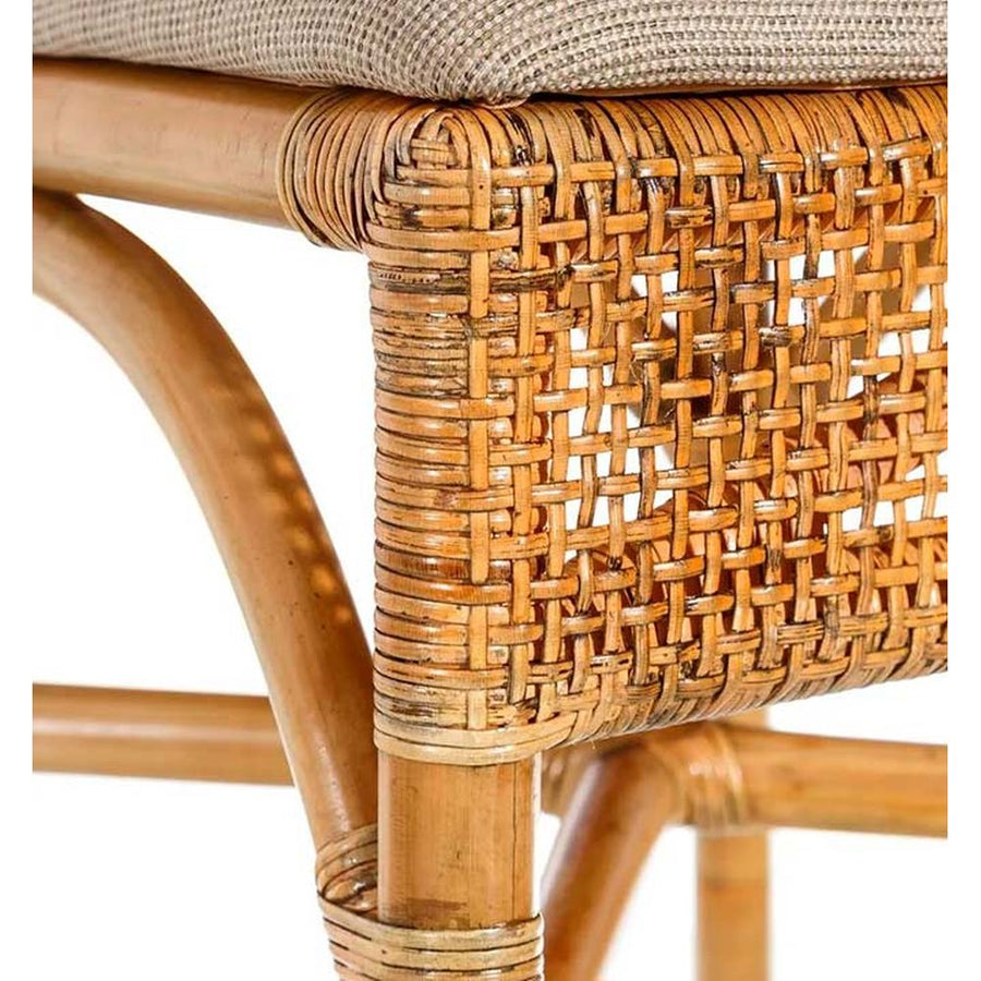 Klasszikus vintage stílusú, rattanból készült, ekrü színű vászon üléses, kézműves étkezőszék