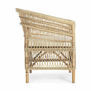 Skandináv és mediterrán stílusú, rattanból készült fotel, ekrü színű pamutvászon ülőpárnával.