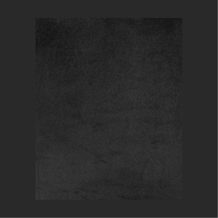 2 db modern retro stílusú, fekete színű bársonnyal kárpitozott fotel, arany színű fém lábakkal