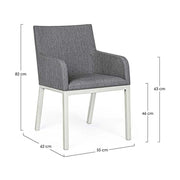 Modern kortárs stílusú, szürke színű, időjárás álló szövettel kárpitozott kerti karosszék, méretekkel ellátott képe.