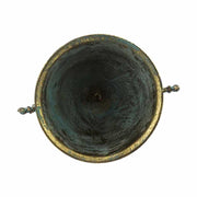 Patinás óarany színű, 26 cm magas, dombormintával díszített talpas fémkaspó